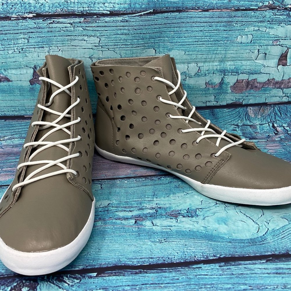 NEW Diamond Sample Prototype Perforated Leather 7